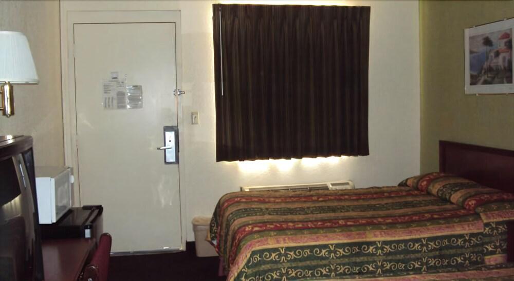 Days Inn By Wyndham Farmington Nm Exterior foto